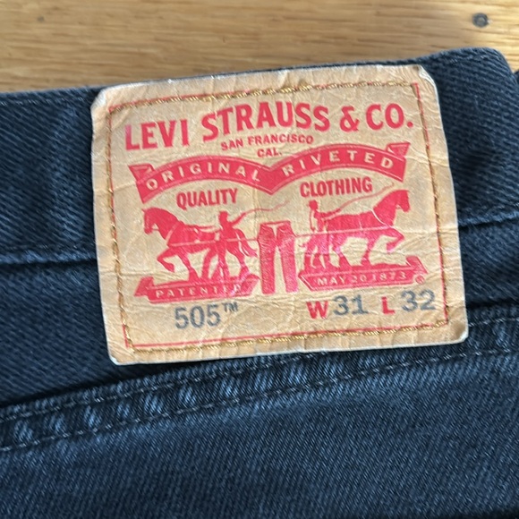 Men’s Levi's 505 jeans - Picture 2 of 7